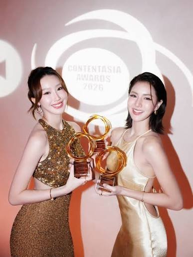 Atrizes de Heart Code posam com troféus conquistados no ContentAsia Awards 2026