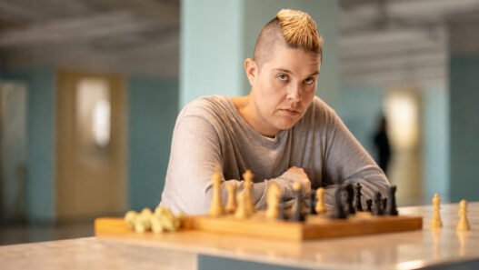 Letícia Rodrigues em imagem relacionada à saída de Sandrão da segunda temporada de Tremembé